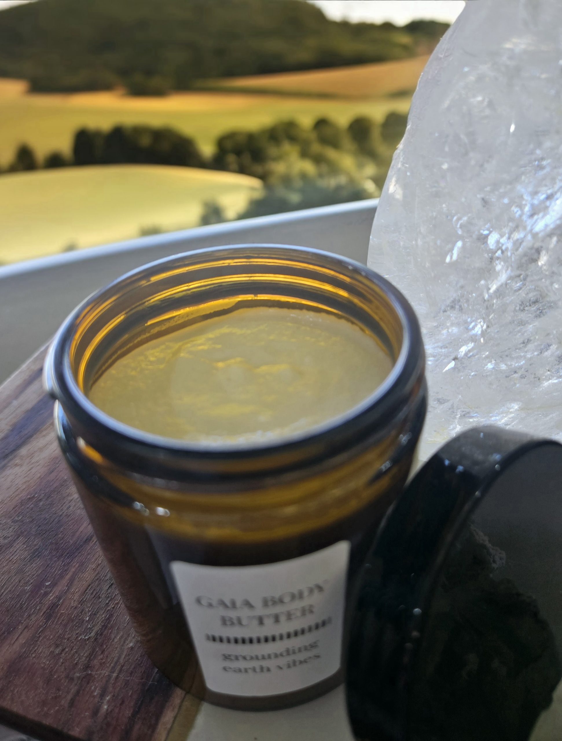Heavenly is the word used to describe the scent of this creamy, earthy body cream. It helps to stabilize the energy whenever needed and is an integral part of the Unbound Ritual.